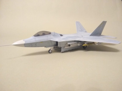 4-f-22a-raptor_1